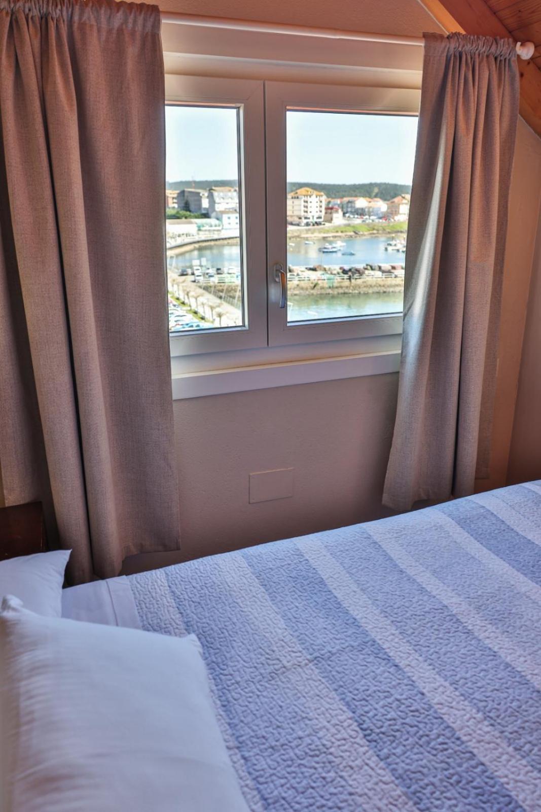 Apartamentos Arnela カマリーニャス エクステリア 写真