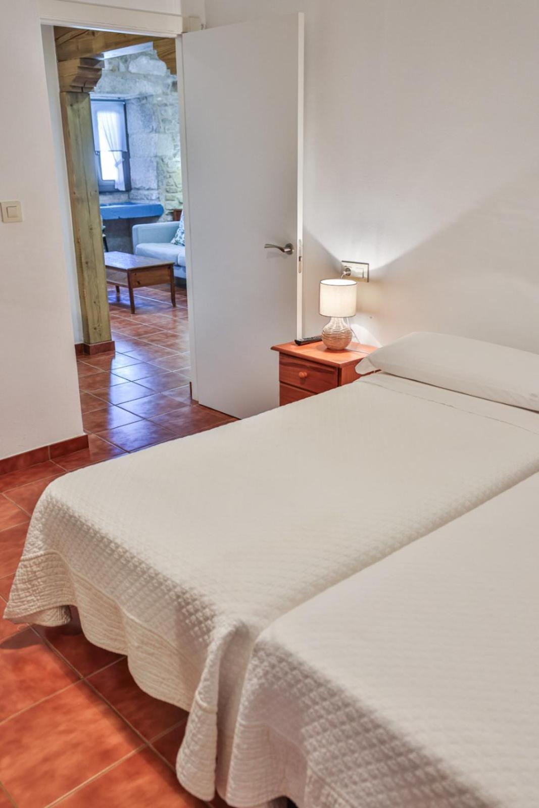 Apartamentos Arnela カマリーニャス エクステリア 写真